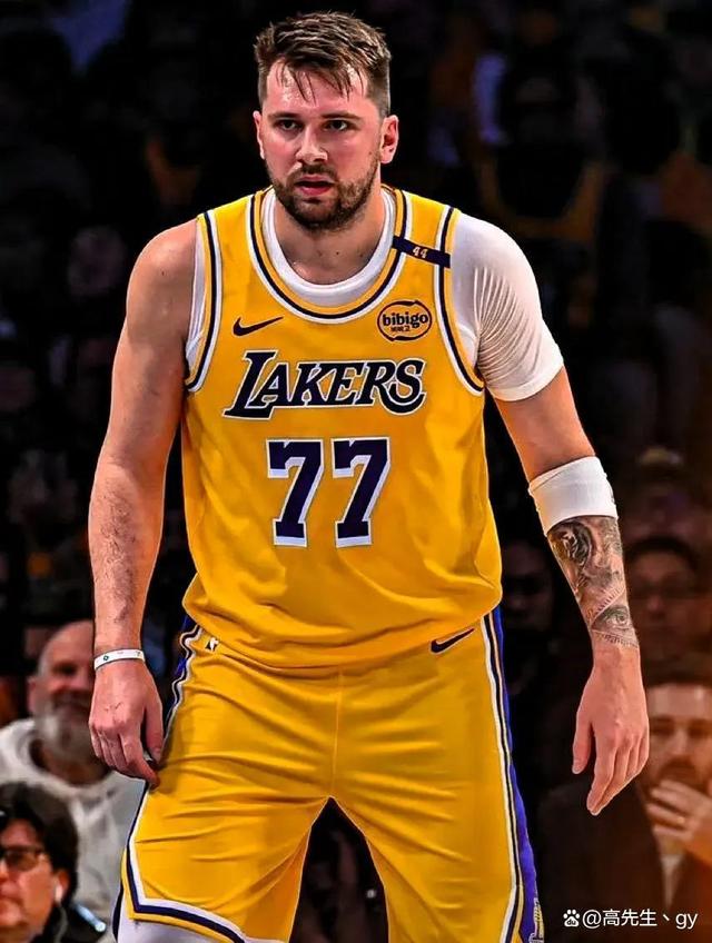 Karsa新星表现优异表现突出，湖人前途光明！-开云体育官网